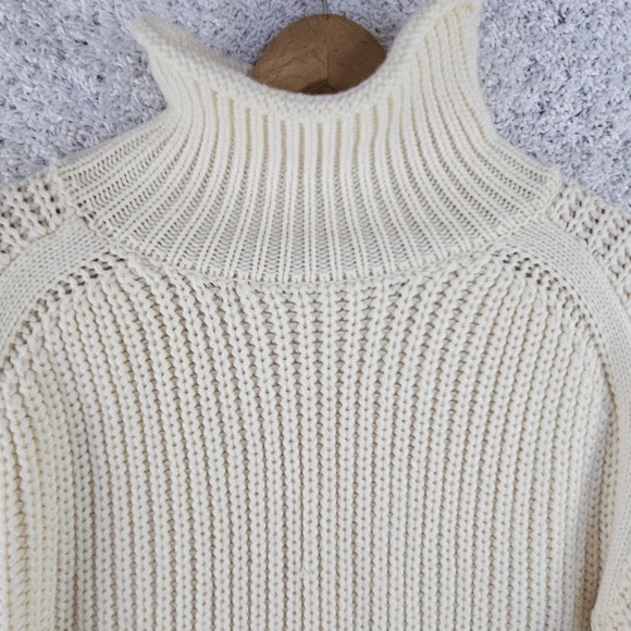 Lillusory Cream Heavy Knitted Ribbed Turtleneck Fisherman Boho Sweater Sz Small - Picture 8 of 8